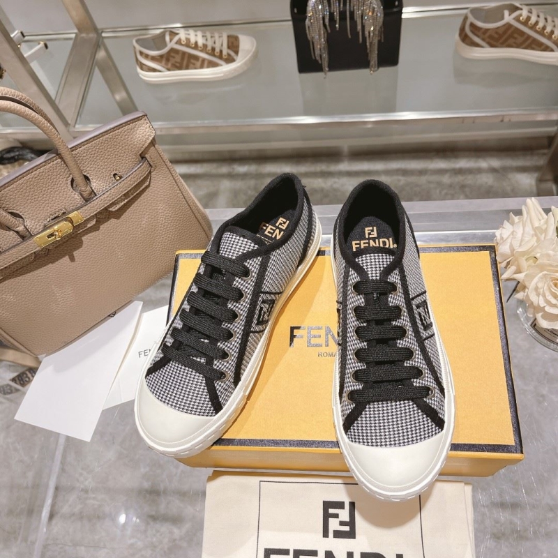 Christian Dior Sneakers